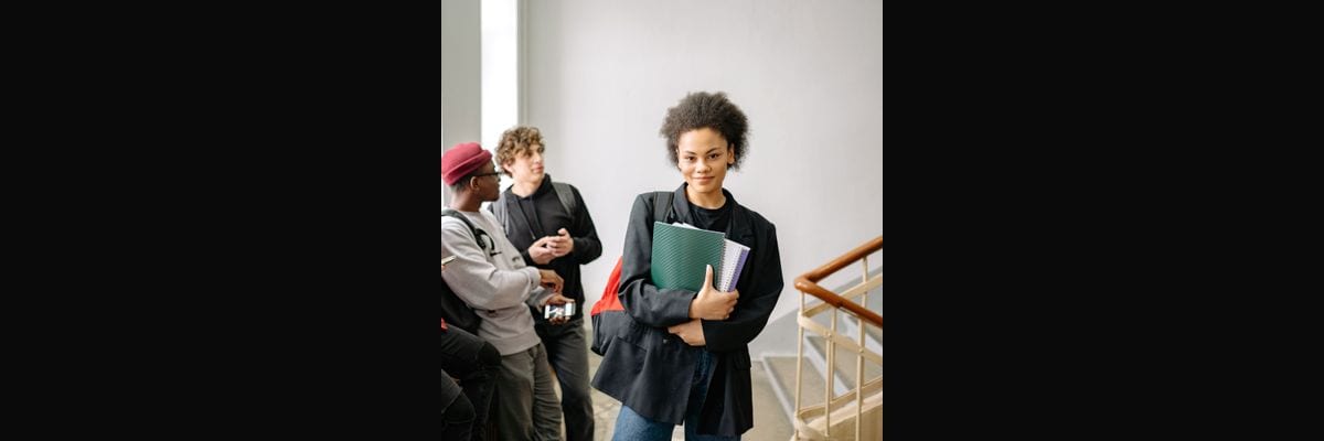 Upsell and Cross-Sell Scenarios: Roleplay for Existing Customer Growth
