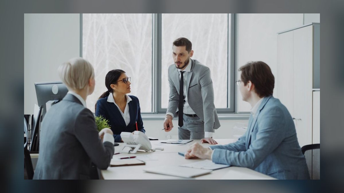 Value Proposition Crafting: Interactive Template for a Weekly Sales Training — figure 10