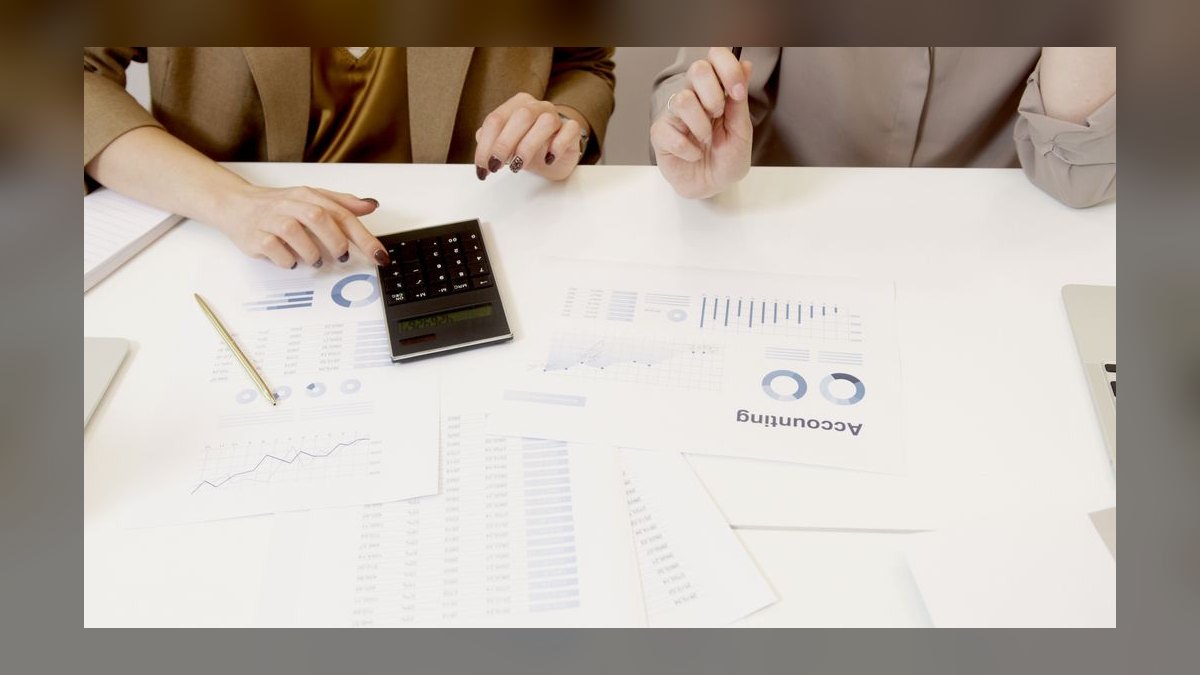 Navigating the Multi-Stakeholder Sale: Role-Play Template for Team Practice — figure 5