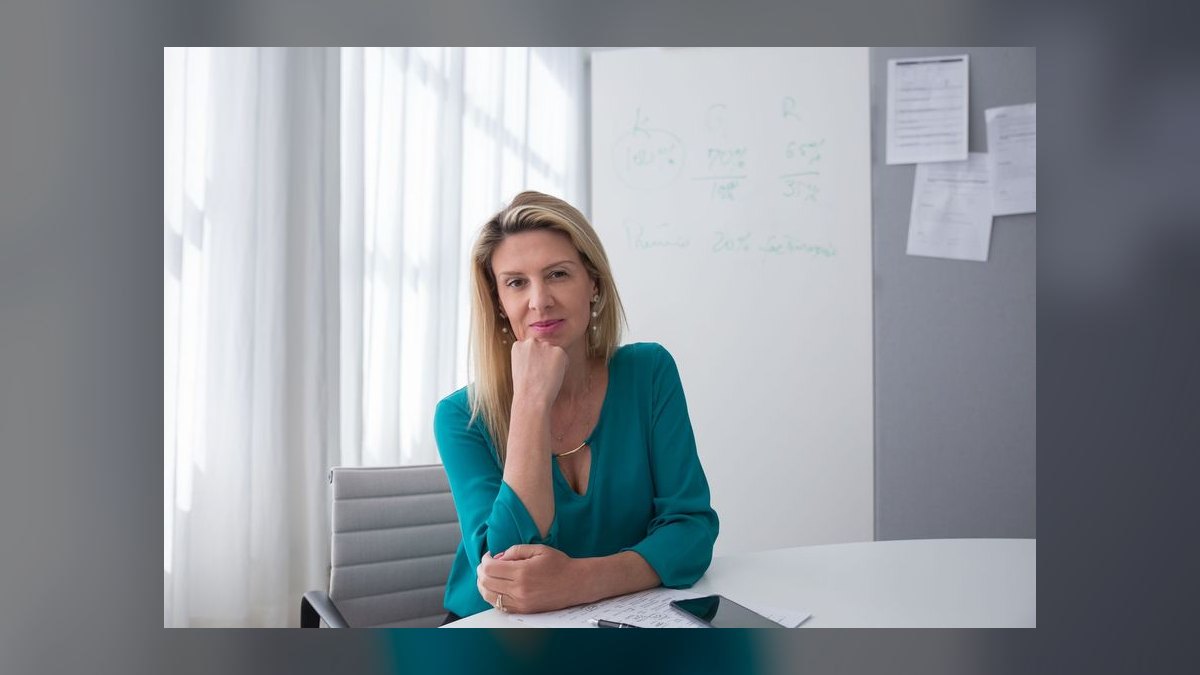 Cold Outreach Revamp: 20-Minute Micro-Training Template for Sales Reps — figure 8