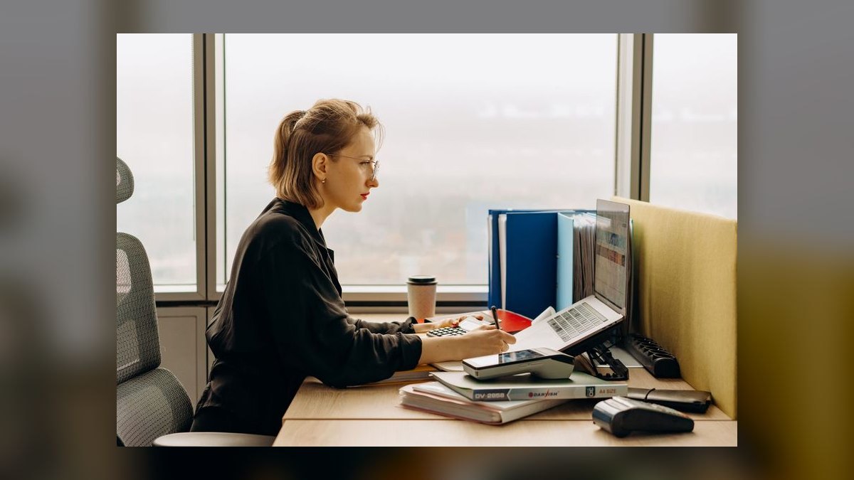 Overcoming Call Reluctance: Coaching Template for a Weekly Morning Huddle — figure 3