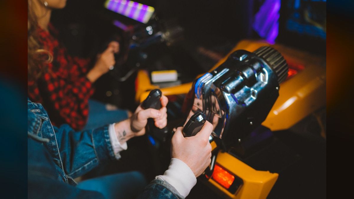 2027 NIL GTM Playbook FOR December Transfer Portal Sprint — 60-Min Training — figure 2