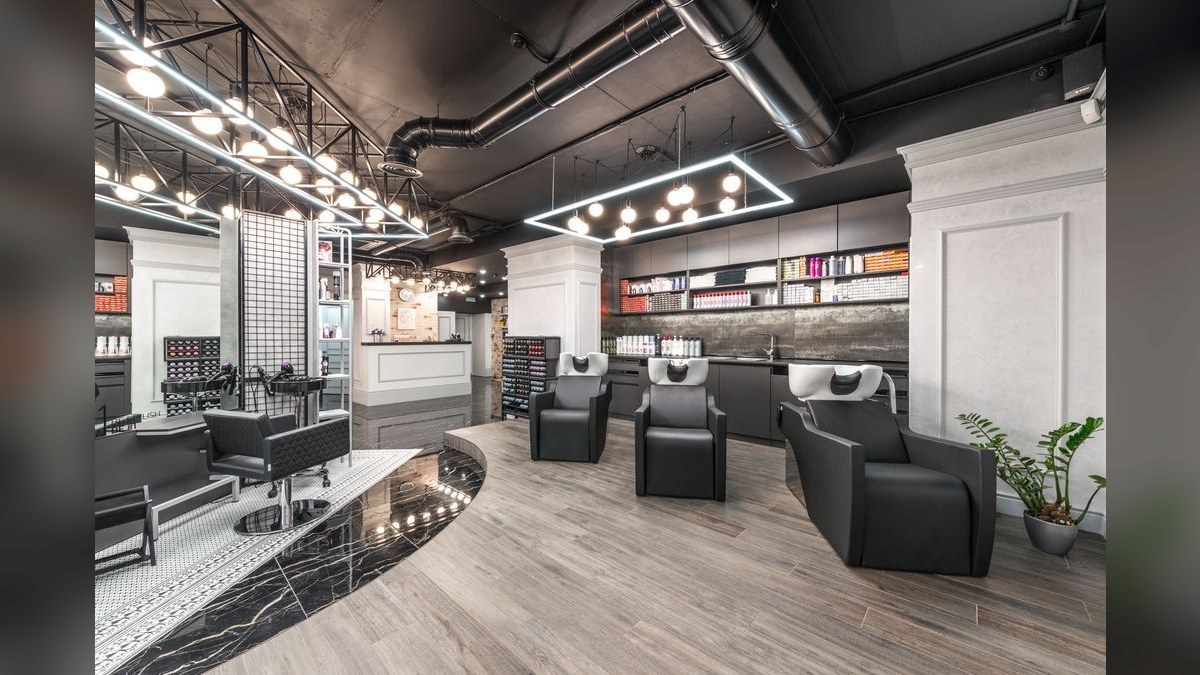 Hair Salon Retail and Rebooking Selling — 60-Min Training