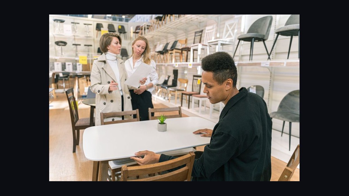 Furniture Showroom Selling — 60-Min Training — figure 2