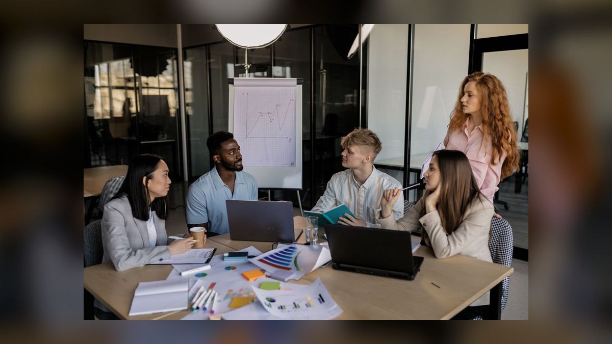 How do you run a sales training on handling price objections in 2027 — figure 2