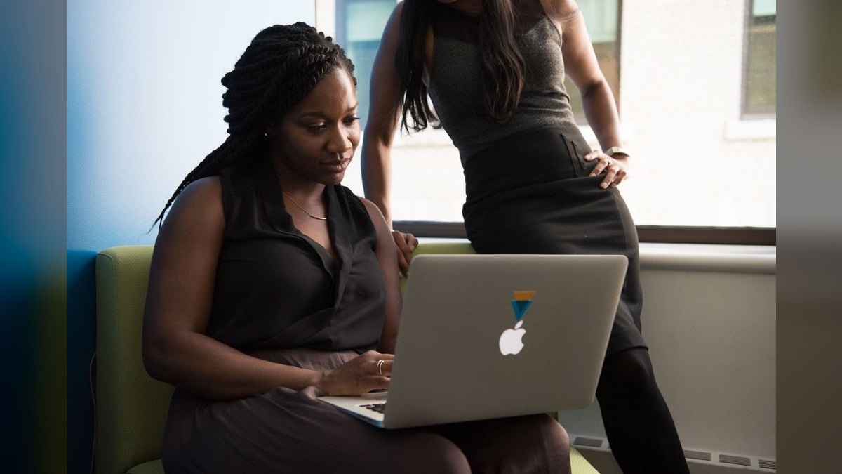 How do you run a sales training on re-engaging ghosted prospects in 2027?