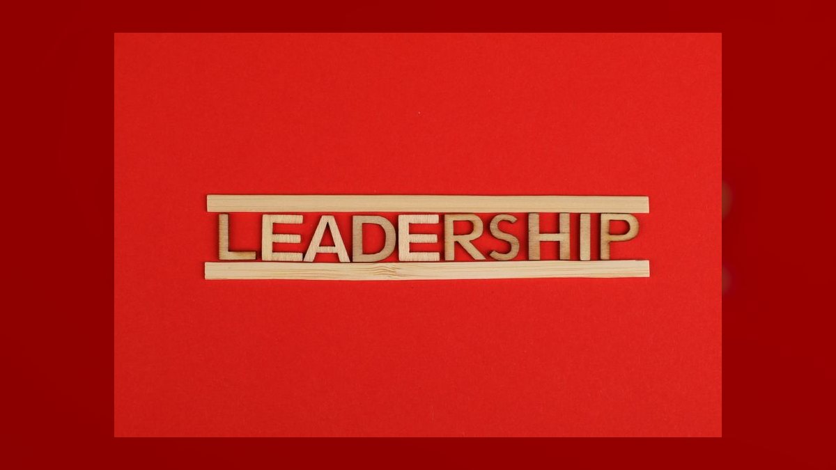 How do you define leading vs. lagging KPIs for a sales team in a one-hour workshop — figure 10