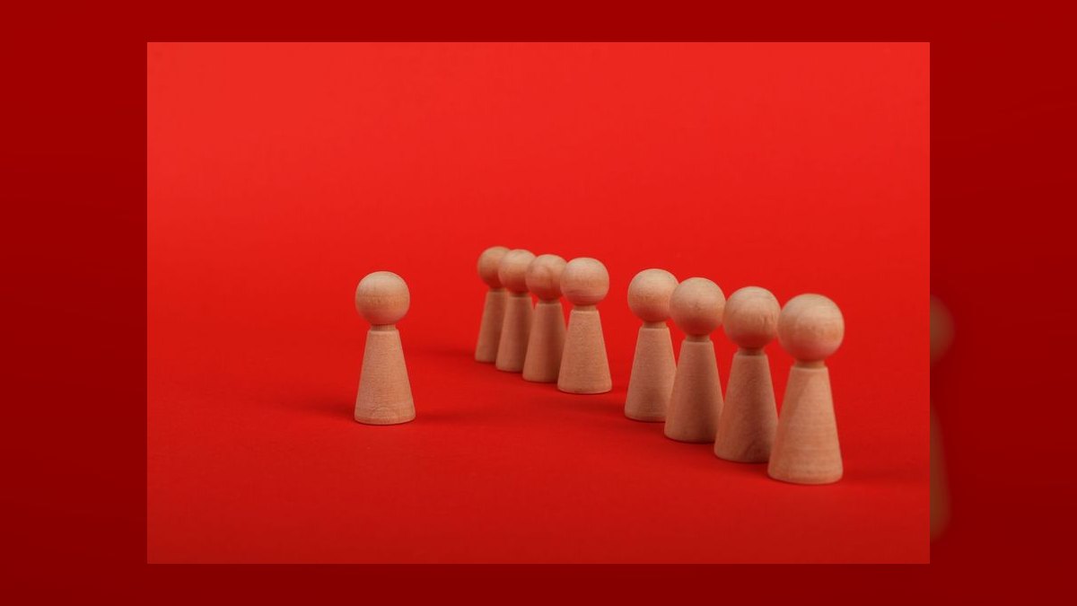 How do you define leading vs. lagging KPIs for a sales team in a one-hour workshop — figure 6