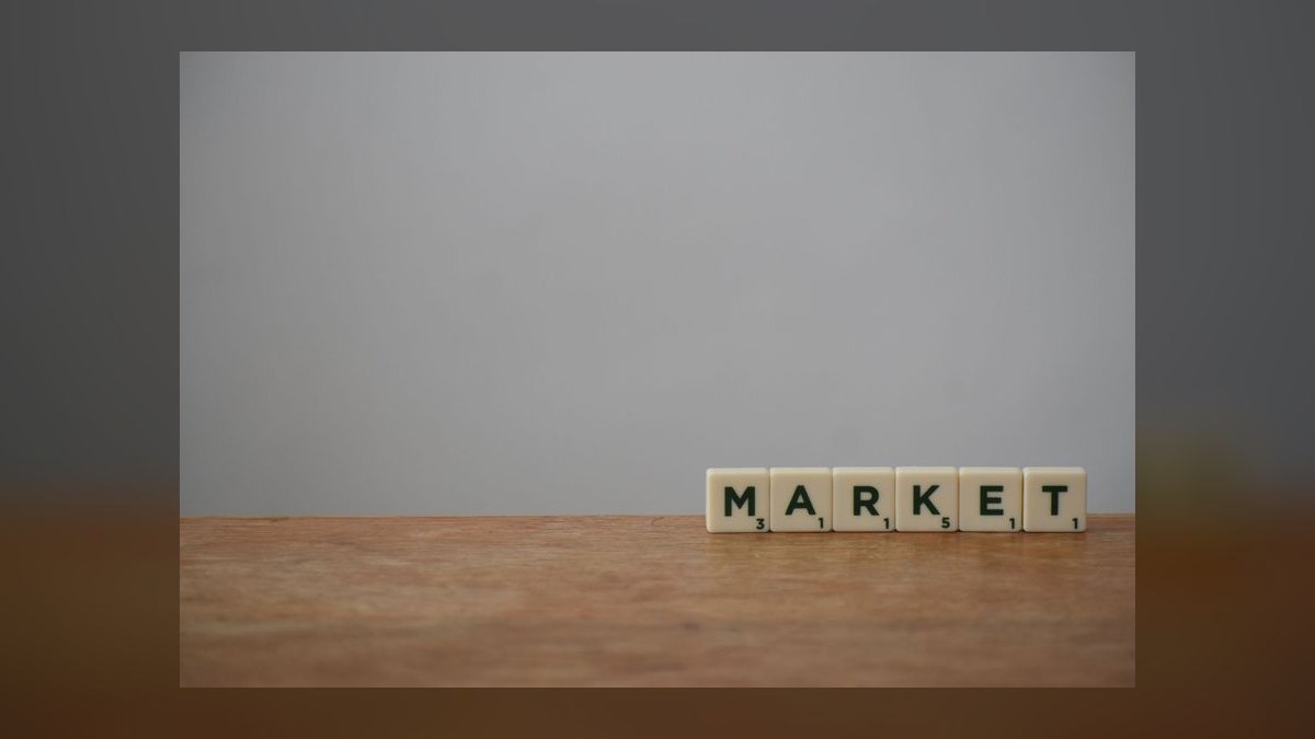 The Mid-Market Expansion Playbook — 60-Min Training in 2027 — figure 6