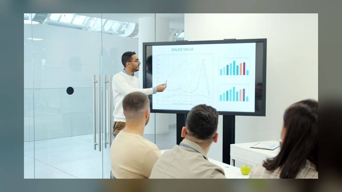 How do you train a sales team in Dental in 2027 — figure 5