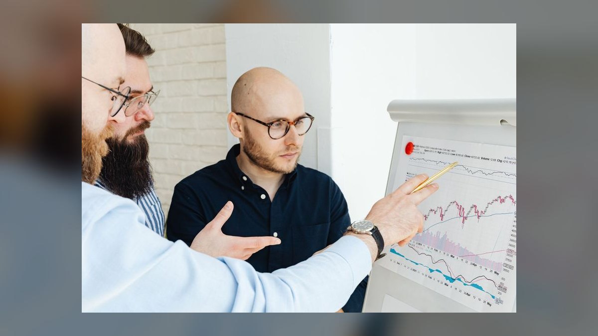 How do you train a sales team in Senior Care & Home Health in 2027 — figure 4
