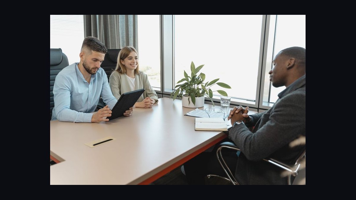 The Win-Loss Interview Question Bank — 60-Min Training in 2027 — figure 4
