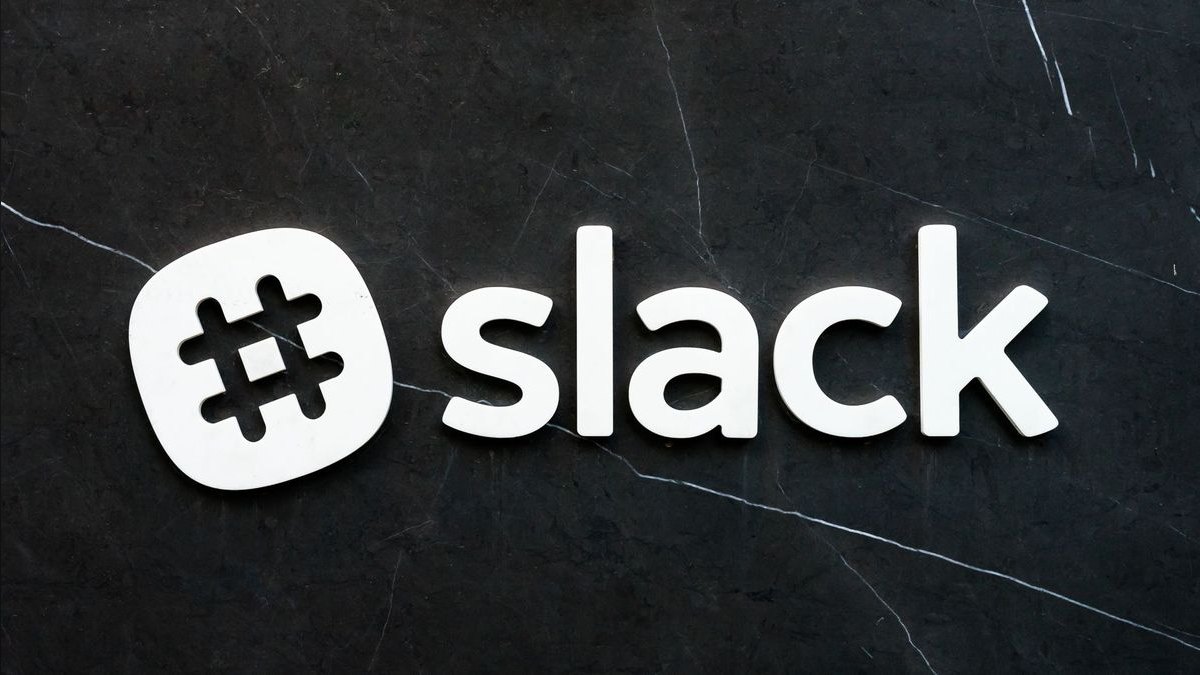 How does Slack’s canvas feature compare to Microsoft Teams’ wiki for documentation sharing — figure 2
