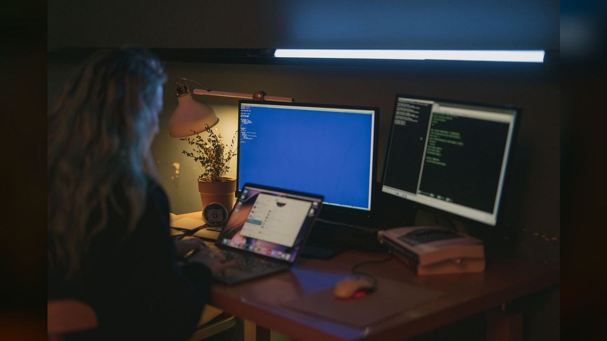 What are the security risks of using Slack vs Microsoft Teams for enterprise — figure 1