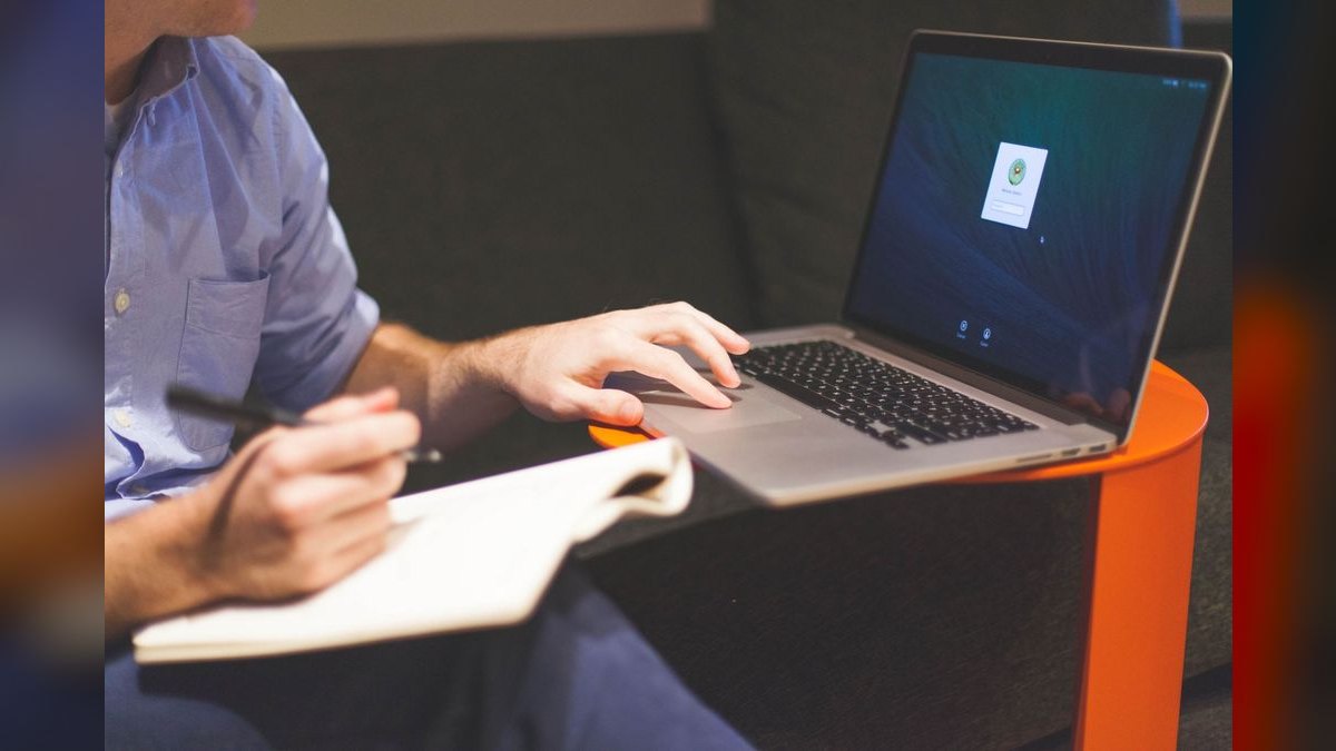 What is the best AI writing assistant for business emails—Jasper or Copy.ai — figure 3