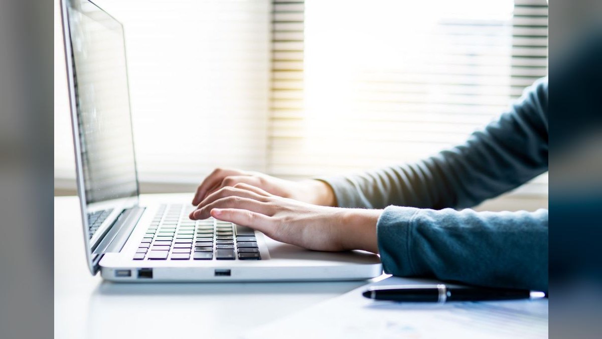 What is the best AI writing assistant for business emails—Jasper or Copy.ai — figure 5