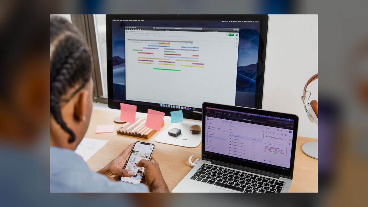 How does Zapier compare to Make (Integromat) for workflow automation — figure 8