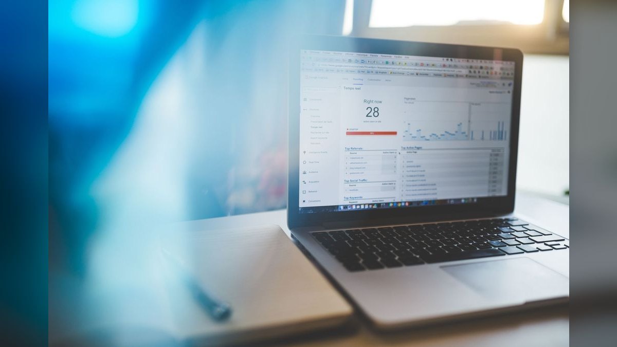 How does Google Workspace compare to Microsoft 365 for collaboration — figure 1