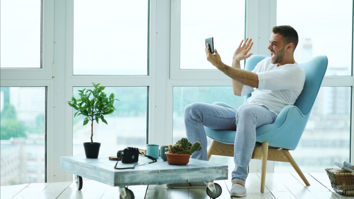 What is the best tool for video prospecting—Loom or Vidyard — figure 4