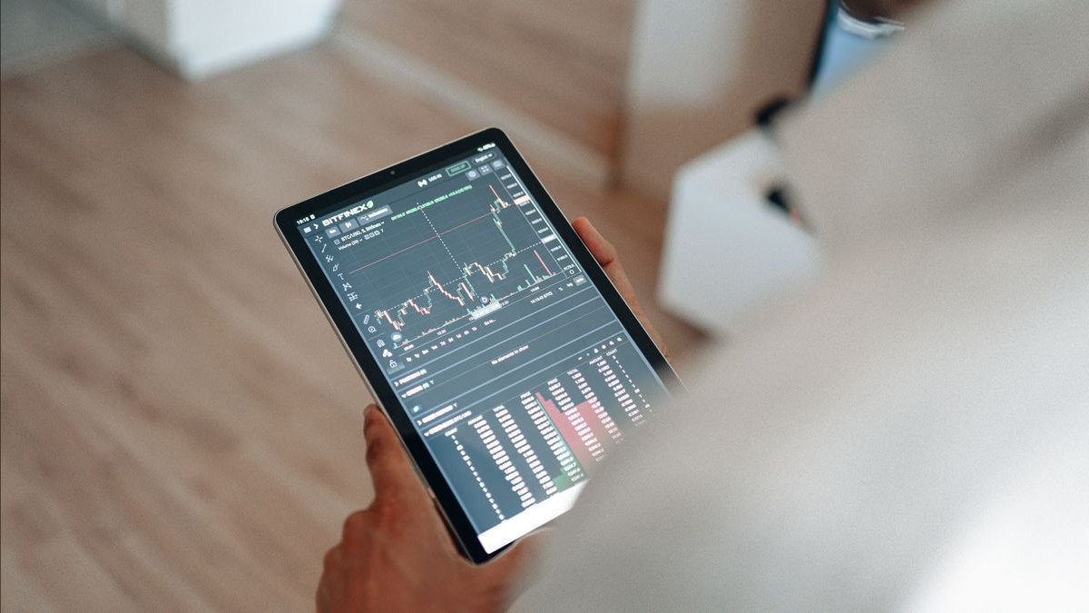What should you know before investing in Software in 2027 — figure 5