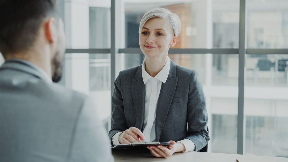 What to Wear to a Job Interview in 2027 — figure 1