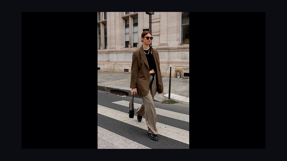 Top 10 Outfits for a Startup Office in 2027