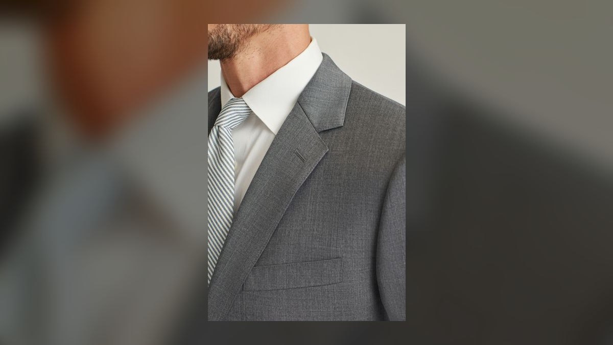Top 10 Wrinkle-Resistant Travel Suits in 2027 — figure 10