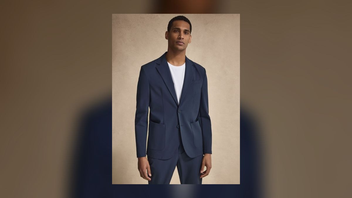 Top 10 Wrinkle-Resistant Travel Suits in 2027 — figure 9