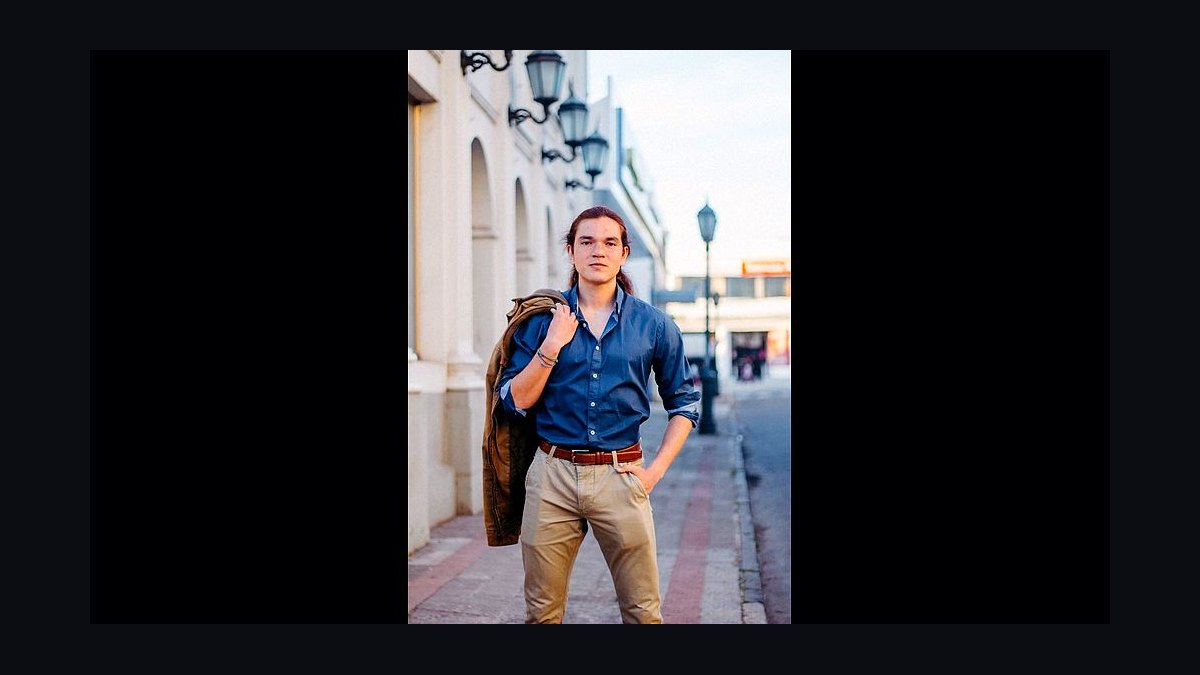 Top 10 Outfits for a Sales Meeting in 2027 — figure 8