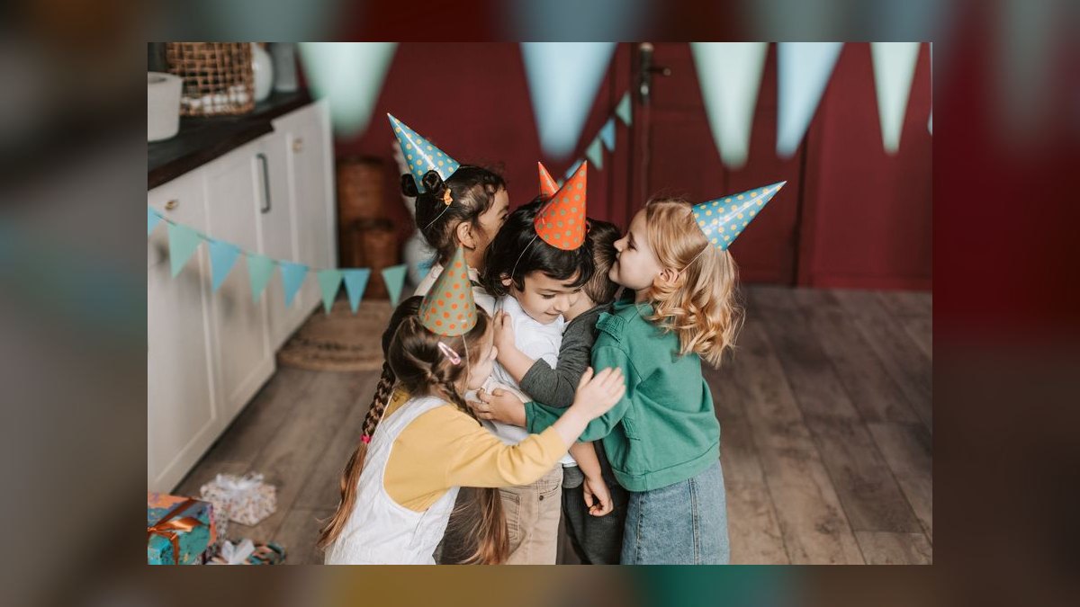 What to Wear to a Kid's Birthday Party in 2027 — figure 9