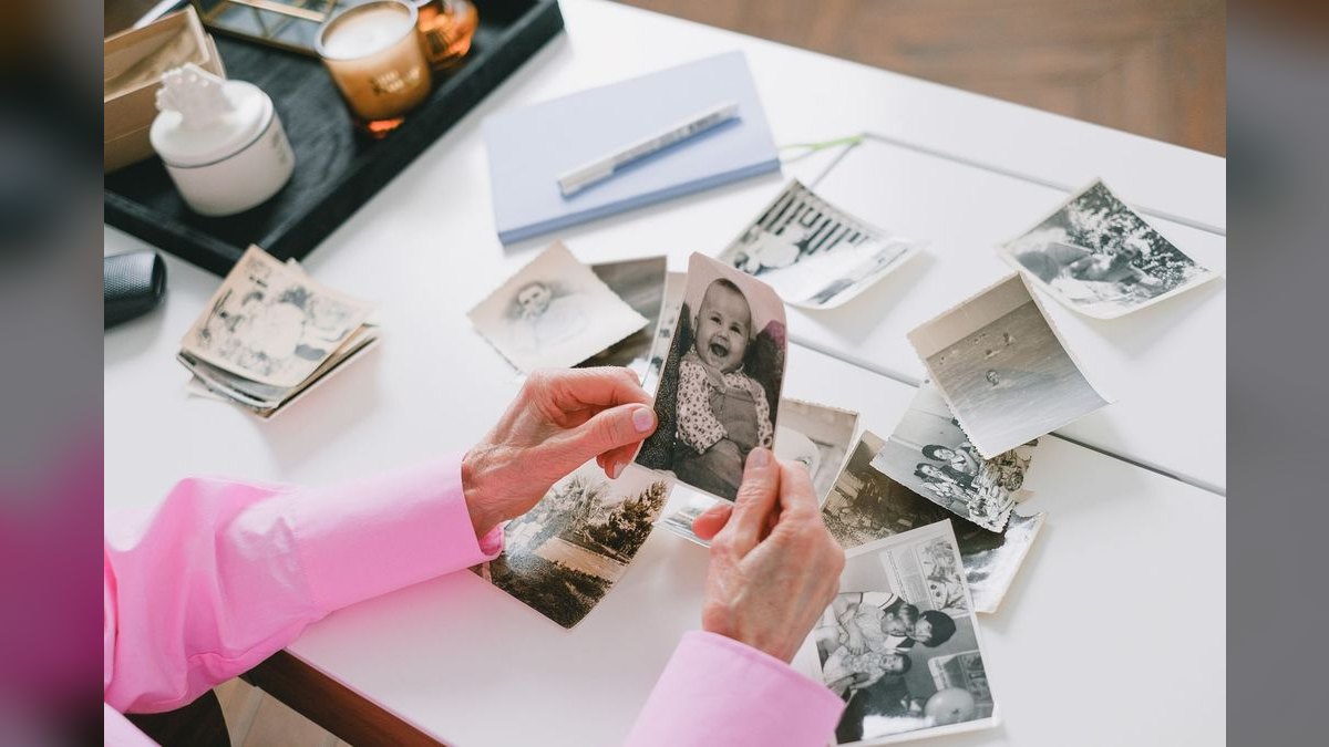 What to Wear for Family Photos in 2027
