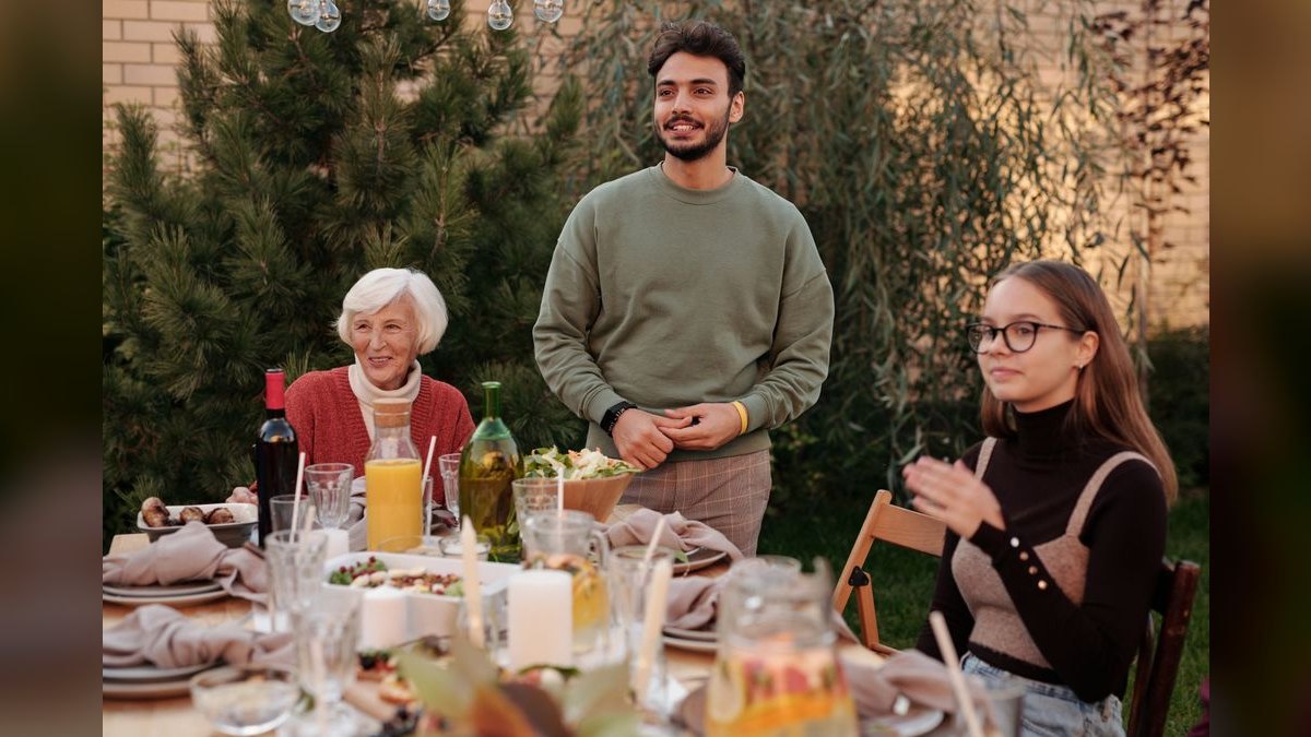 What to Wear to a Dinner Party in 2027