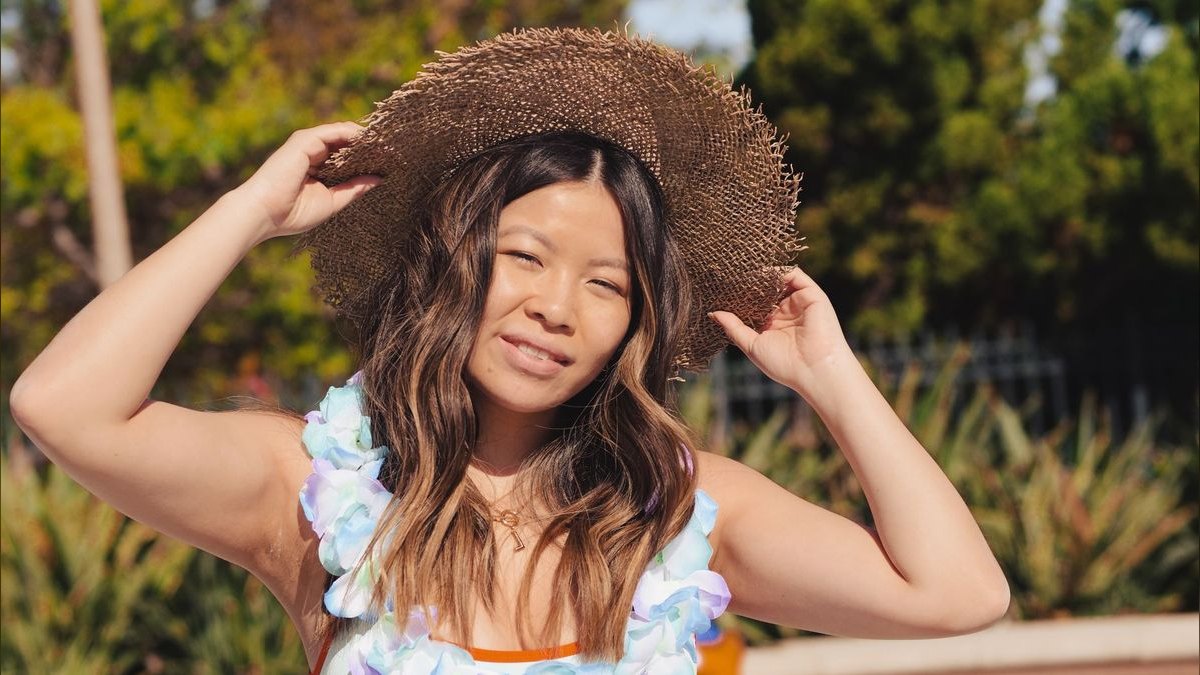What to Wear to a Pool Party in 2027