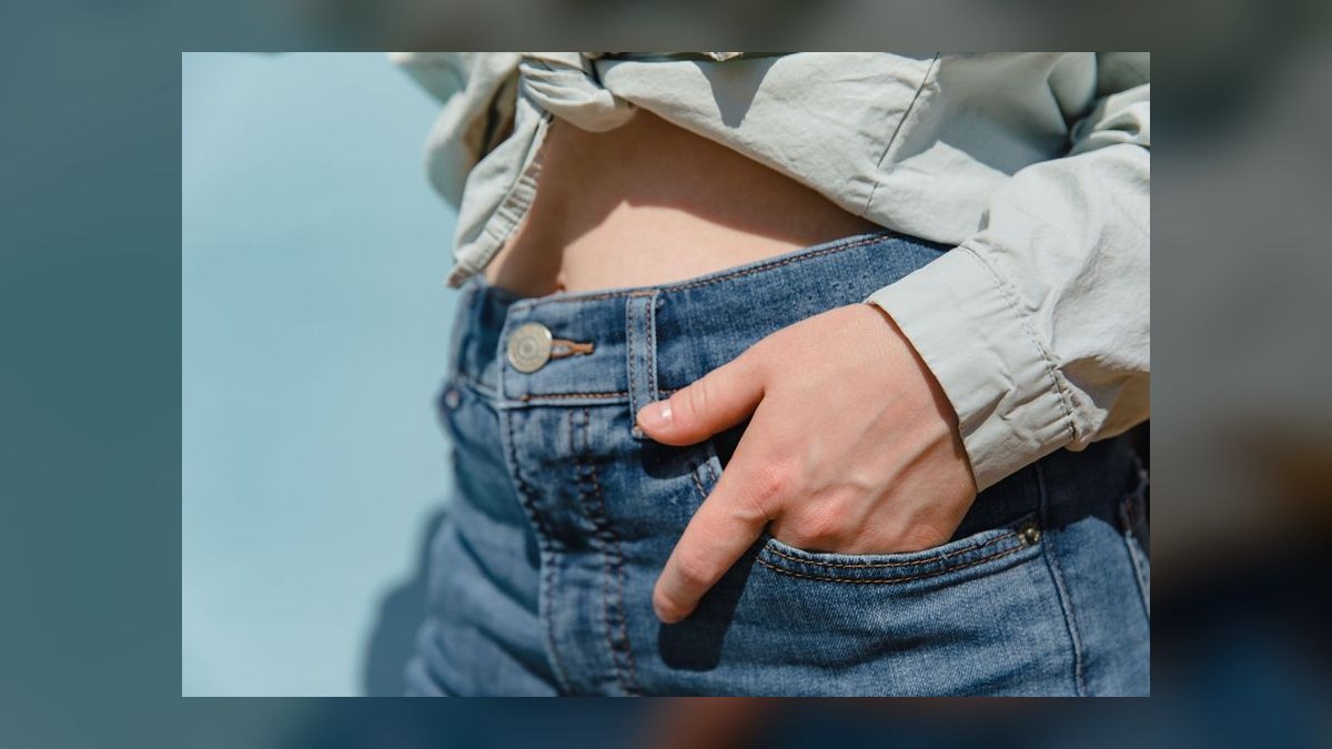 What to Wear for a Short-Waisted Frame in 2027 — figure 5