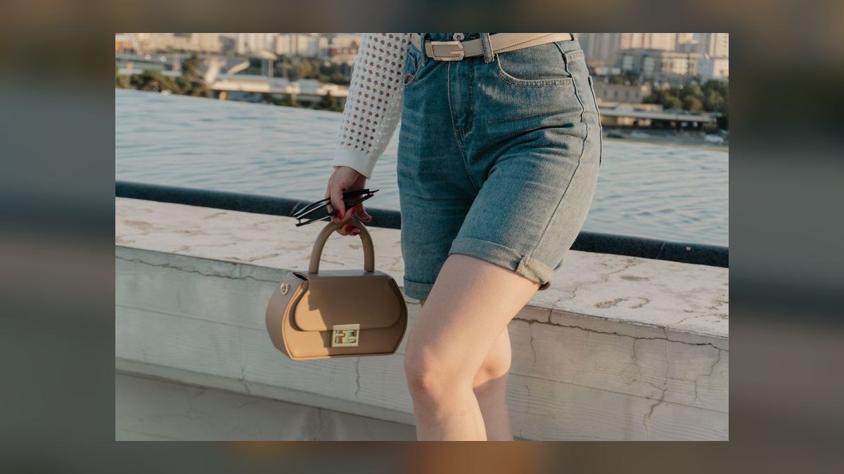 What to Wear for a Short-Waisted Frame in 2027 — figure 6