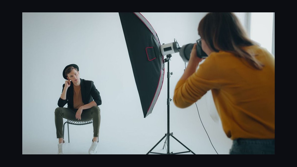 What to Wear to a Headshot Session in 2027 — figure 1
