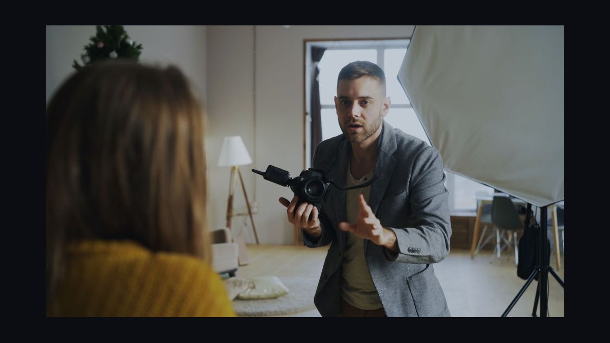 What to Wear to a Headshot Session in 2027 — figure 2