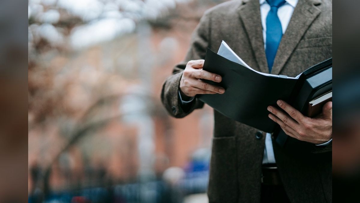 What to Wear to a Career Fair in 2027