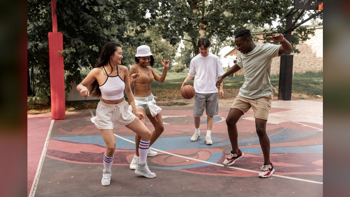What to Wear to March Madness Watch Party in 2027