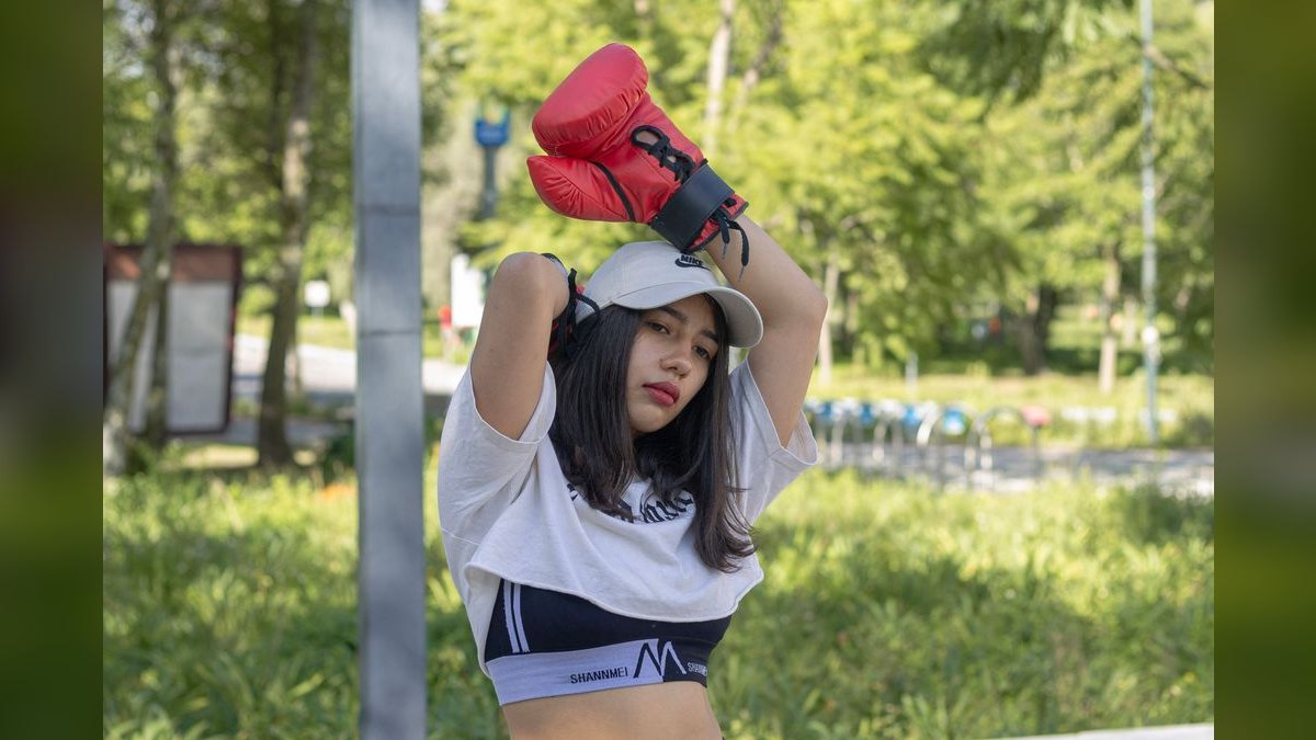 What to Wear to a Boxing or UFC Watch Party in 2027 — figure 5