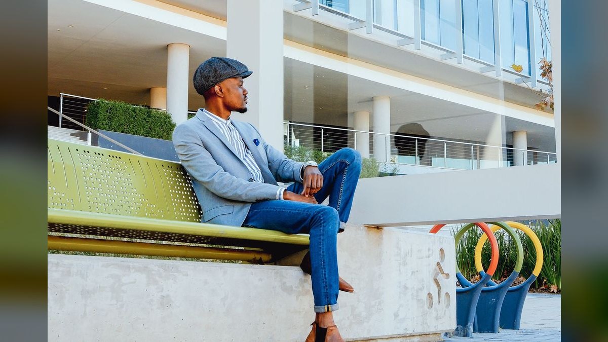 What to Wear to a Casual Friday Lunch Out in 2027