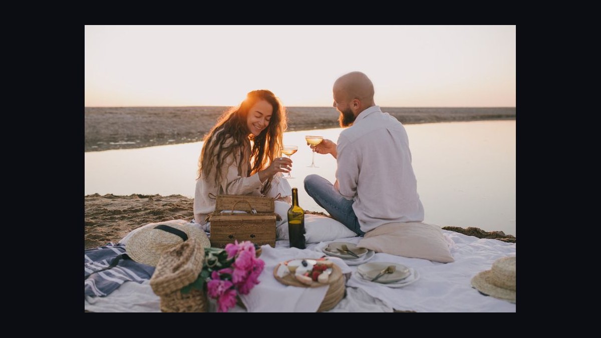 What to Wear to a Picnic Date in 2027 — figure 5