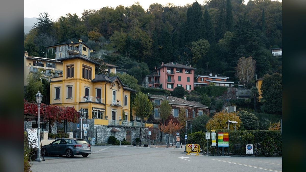 What to Wear in Italy in Fall in 2027