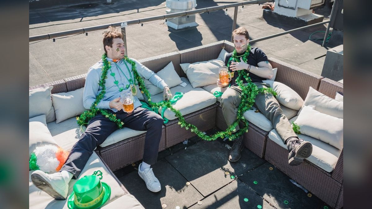 What to Wear to a Spring Rooftop Wedding in 2027 — figure 3