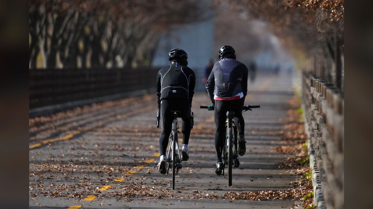 What to Wear on a Freezing Commute in 2027