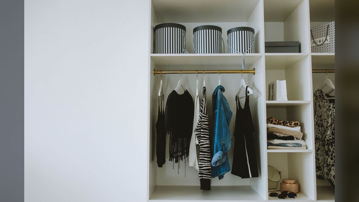 How to Build a Weekend Wardrobe in 2027