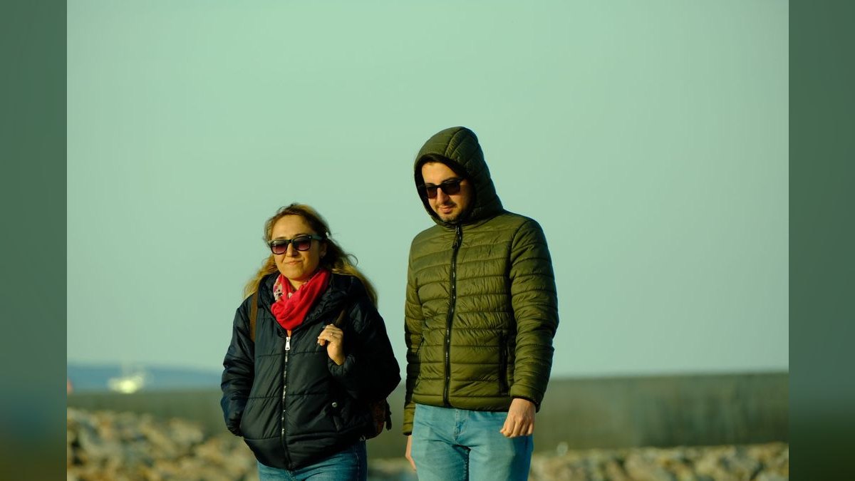 What to Wear to a Day at the Beach in Winter in 2027