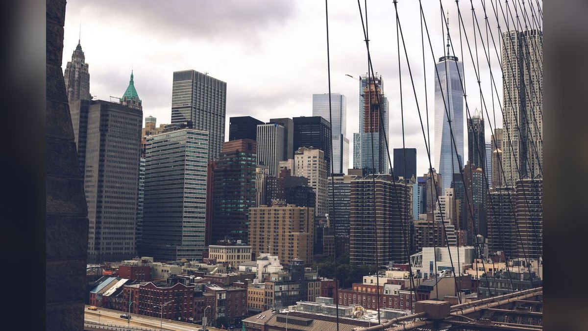 What to Wear in New York City in Summer in 2027 — figure 4