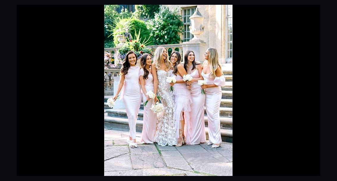 What to Wear as a Maid of Honor to a Courthouse Wedding in 2027
