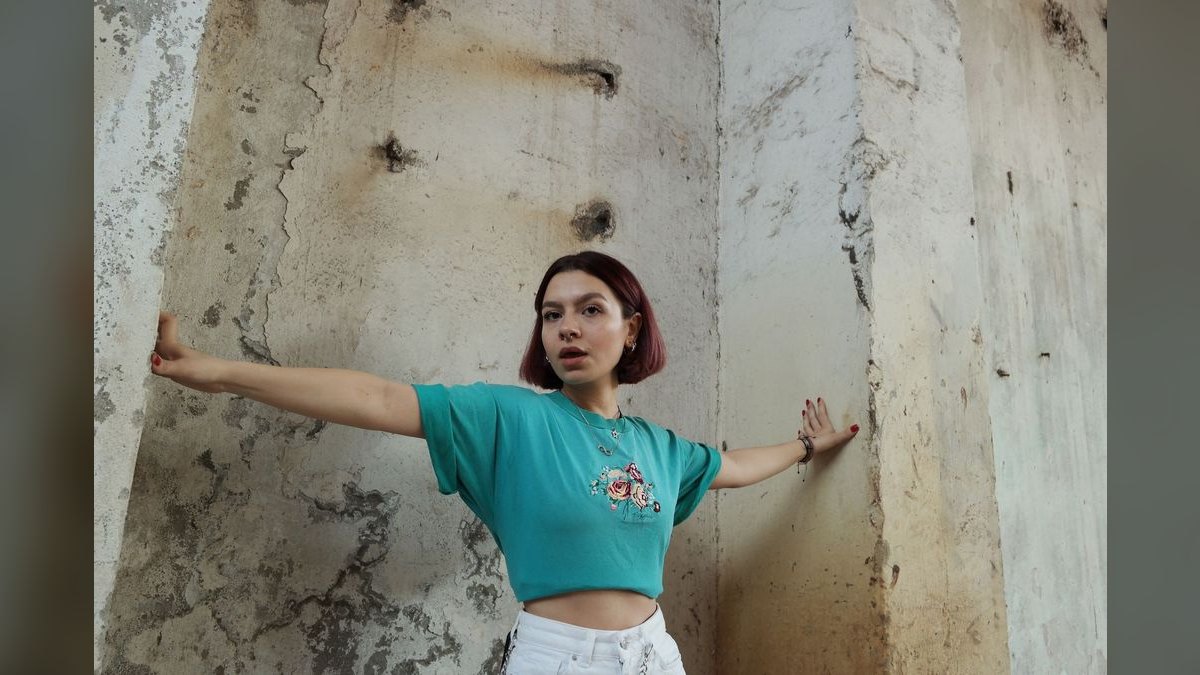 How to Wear Teal with Wide-Leg Pants in 2027
